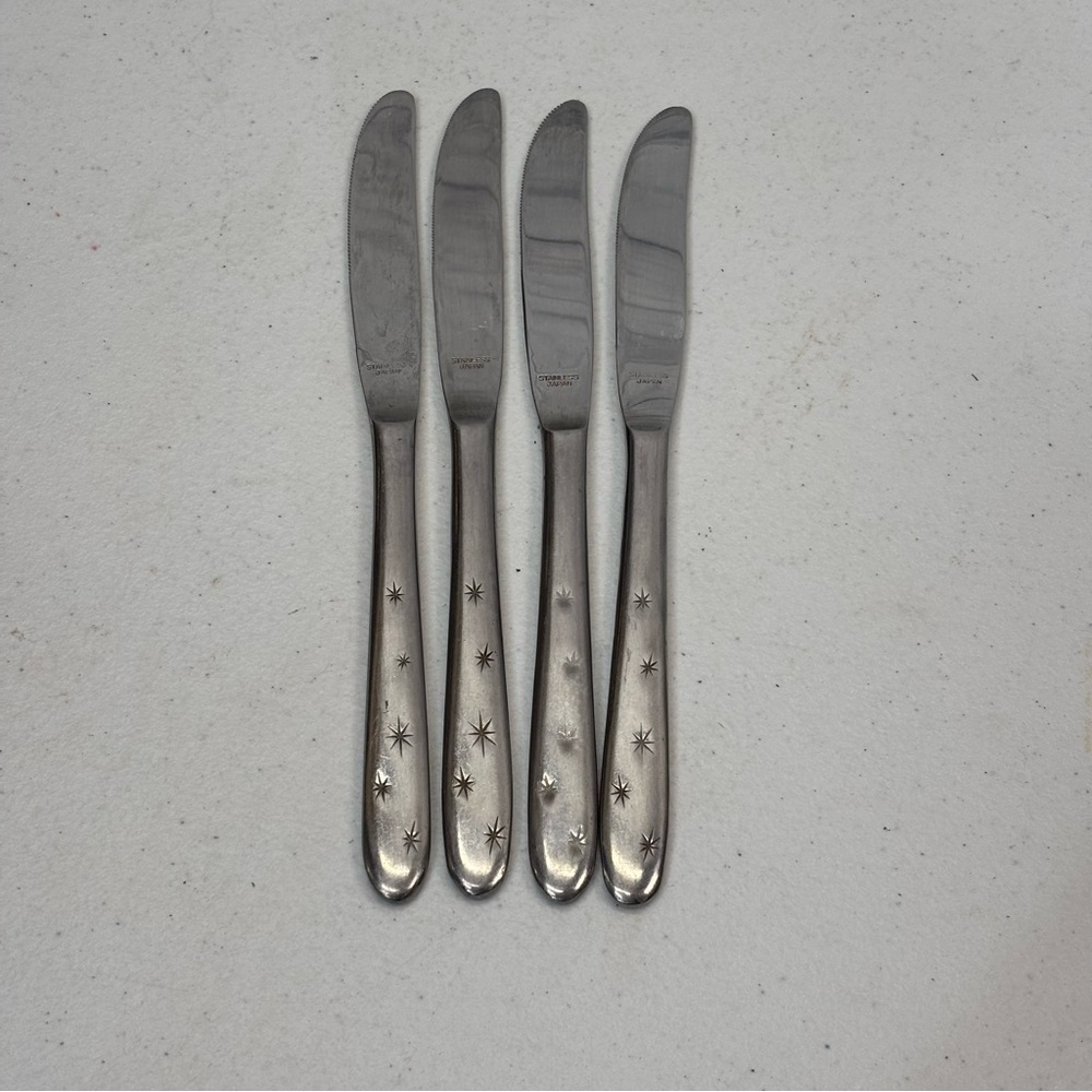 Set Of 4 Modern Stainless Starburst Pattern Knives By Manor House MH035 Vintage
